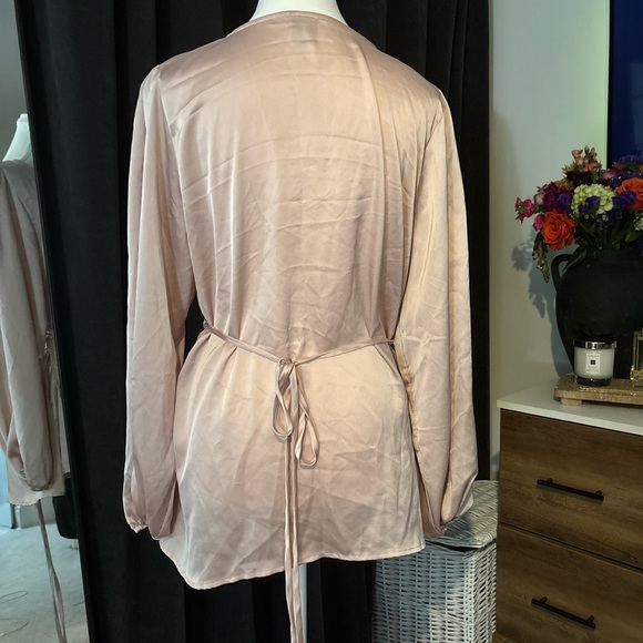 Elegant Pink Wrap Blouse - Picture 2 of 2